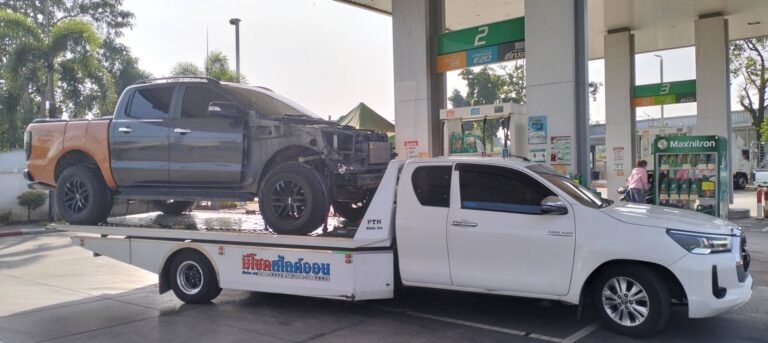 บริการรถยกจอมทอง