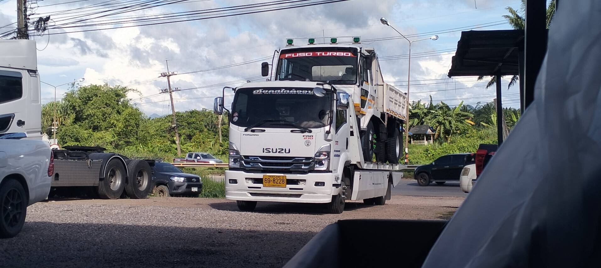รถสไลด์ออนประชาอุทิศ